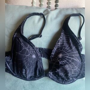 Broken promises black Spider Web bikini top